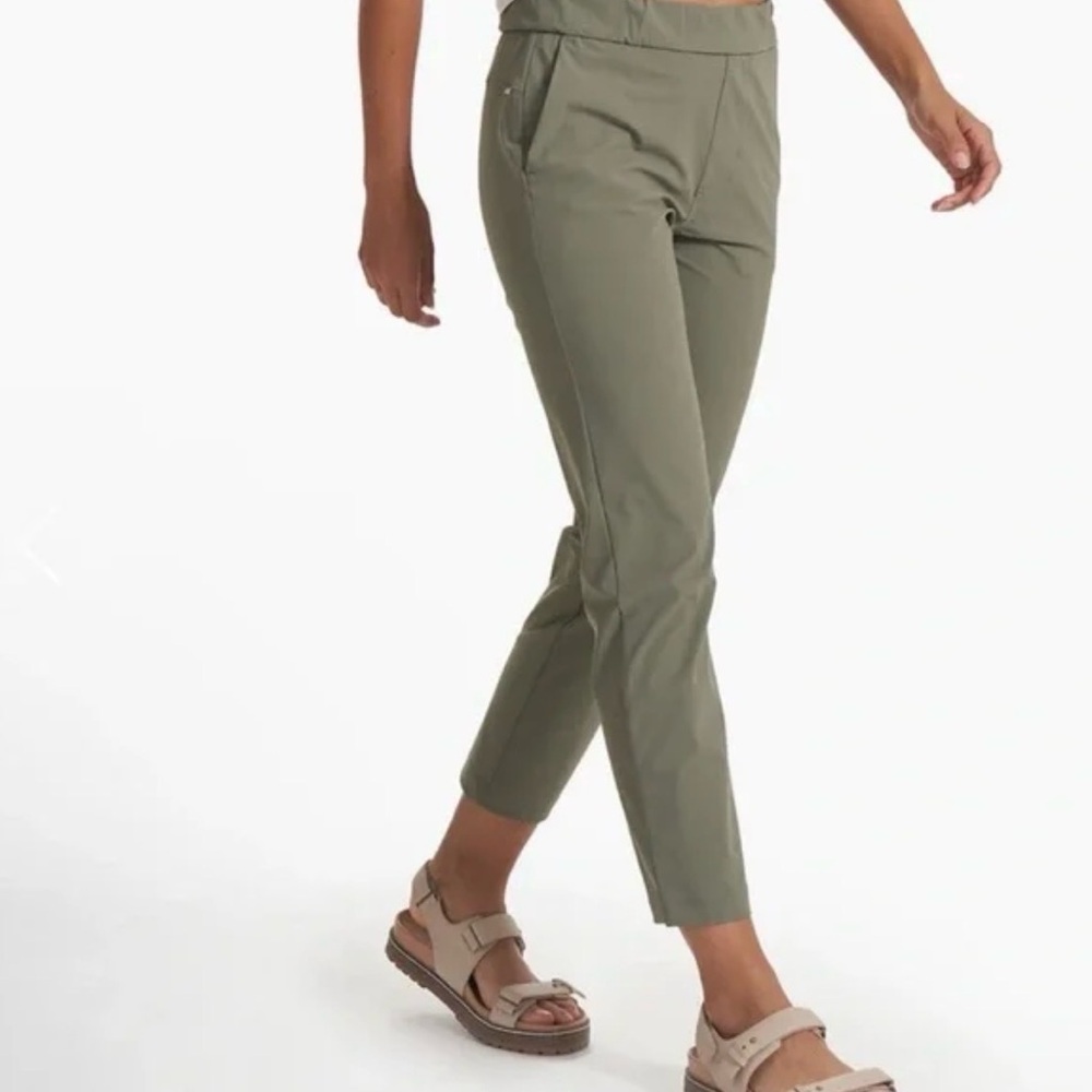 SOLD-Women's Olive Green Pants
